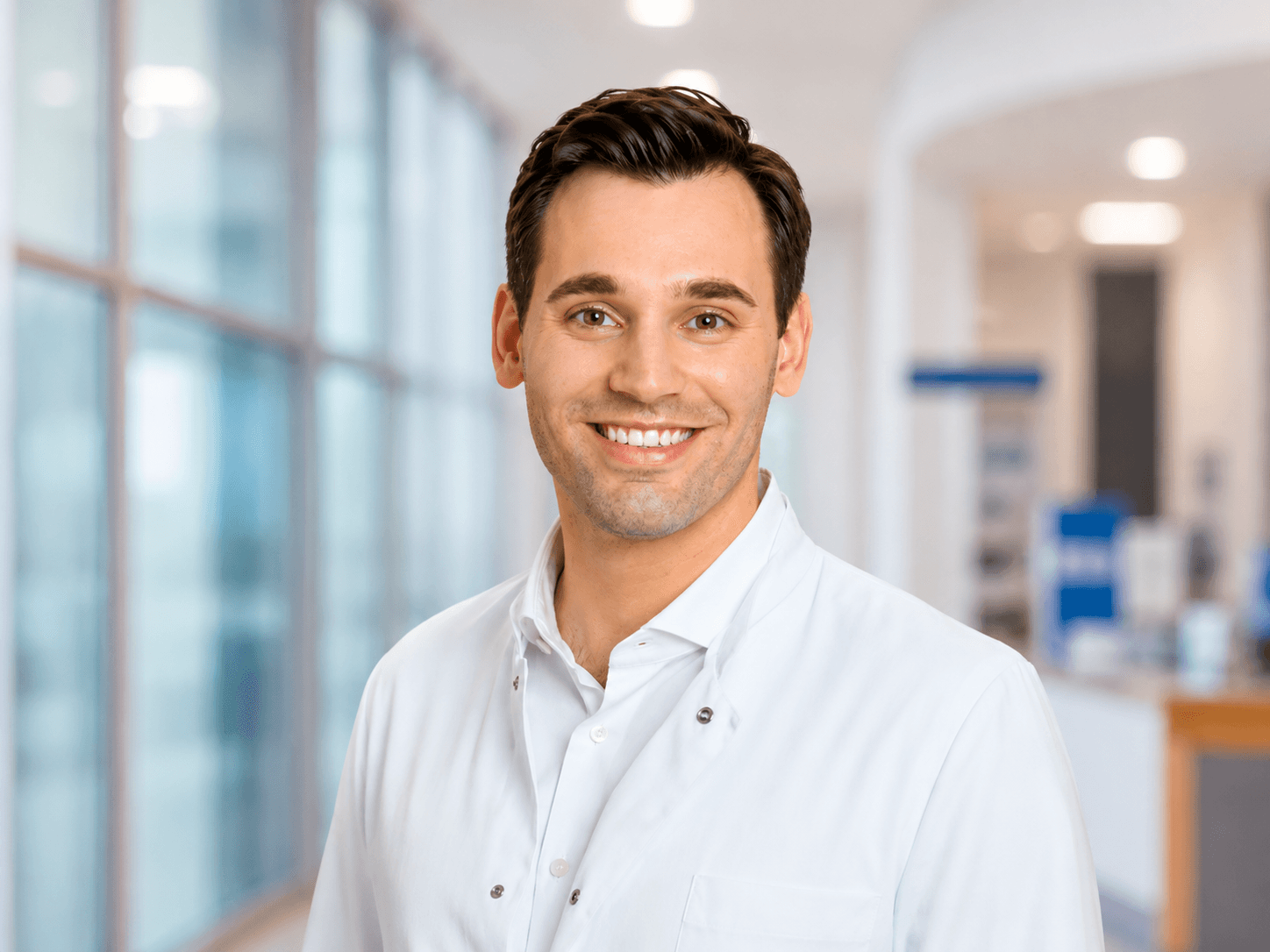 Dr. Robert J. Musmann